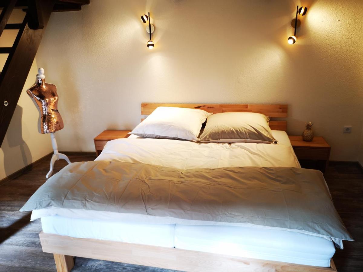 Ferienwohnungen Am Flusterbogen Görlitz Esterno foto